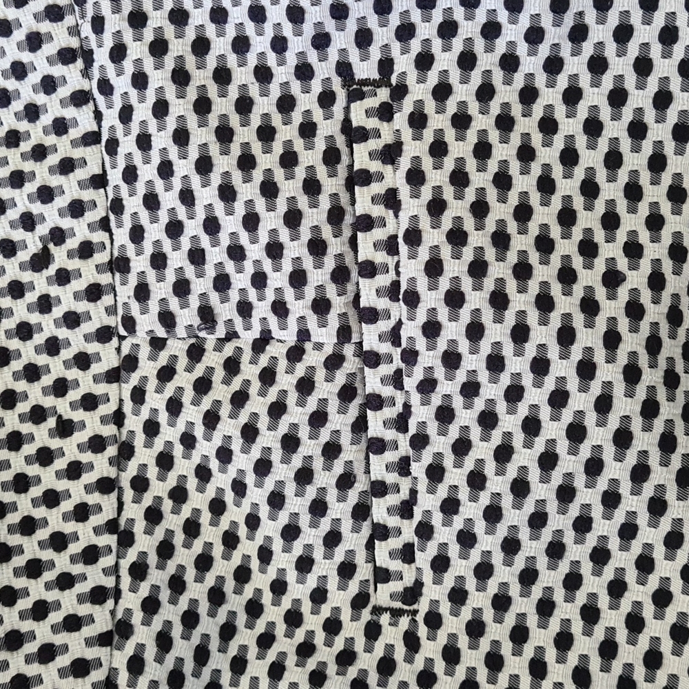 Express Capris - Picture 4 of 6